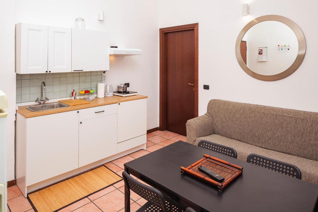 Residence San Raffaele 1 Milan Bagian luar foto